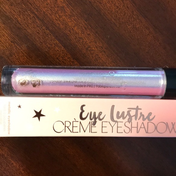 Ciate London Eye Lustre creme eyeshadow in Cupid - Picture 4 of 7